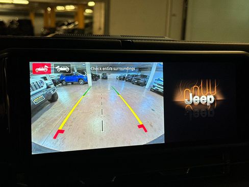 New 2026 Jeep Wrangler Unlimited Sahara AWD/4WD image 19