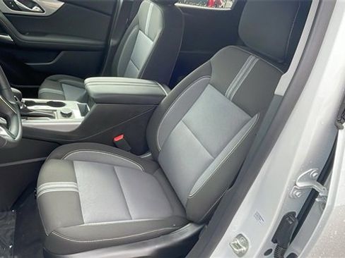 New 2025 Chevrolet Blazer LT w/ Redline Edition image 11