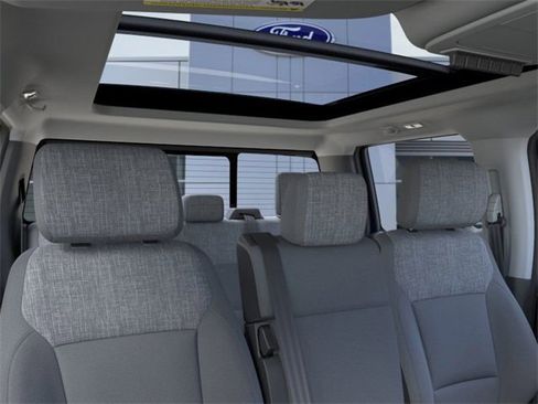 New 2026 Ford F450 XLT w/ XLT Premium Package image 22