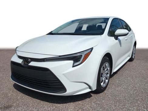 Certified 2026 Toyota Corolla LE FWD image 1