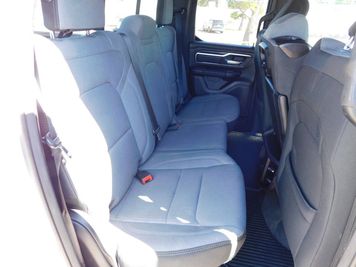 Used 2024 RAM 1500 Big Horn AWD/4WD image 35