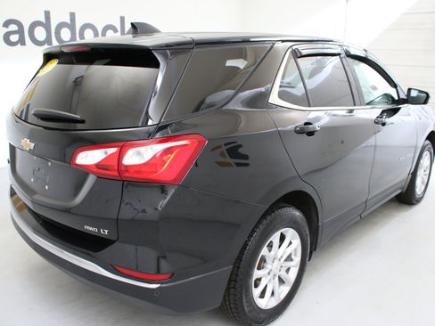 Used 2020 Chevrolet Equinox LT w/ Driver Convenience Package image 8