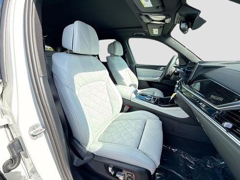 New 2026 BMW X5 xDrive40i image 16