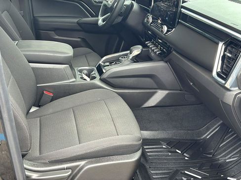 Certified 2025 GMC Canyon Elevation w/ Convenience Package AWD/4WD image 20