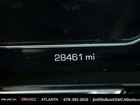 Used 2025 GMC Sierra 1500 SLT AWD/4WD image 8
