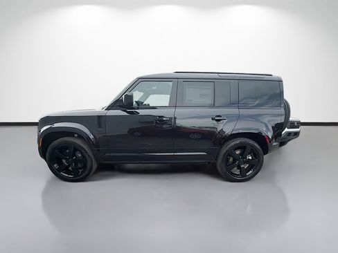 New 2026 Land Rover Defender 110 X-Dynamic SE AWD/4WD image 2