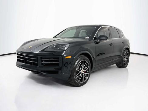 Certified 2025 Porsche Cayenne S AWD/4WD image 1