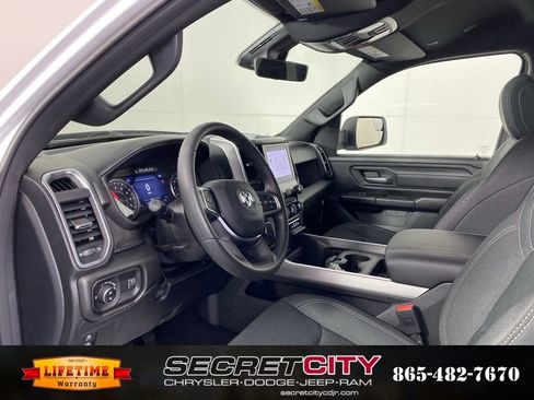 New 2026 RAM 1500 Express AWD/4WD image 11