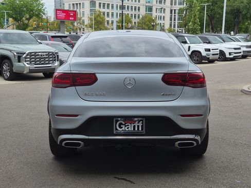 Used 2021 Mercedes-Benz GLC 300 4MATIC Coupe image 4