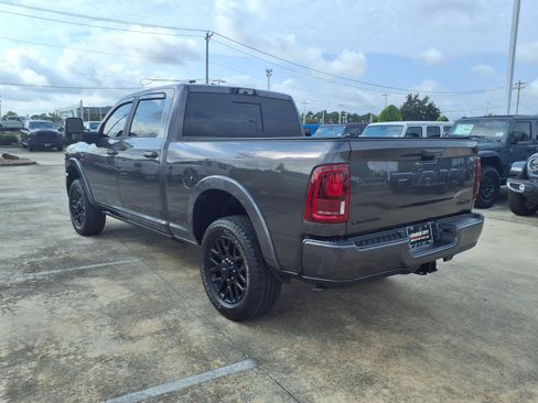 Used 2026 RAM 3500 Limited AWD/4WD image 4