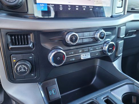 Used 2024 Ford F150 XLT w/ Mobile Office Package image 19