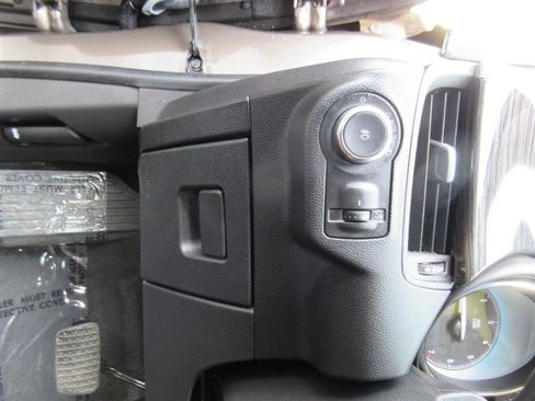 Used 2017 Buick Envision Essence image 13