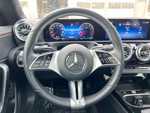 Used 2025 Mercedes-Benz CLA 250 4MATIC image 19