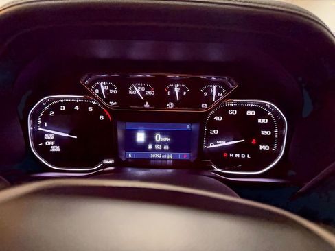 Used 2019 GMC Sierra 1500 SLT w/ SLT Premium Plus Package image 16