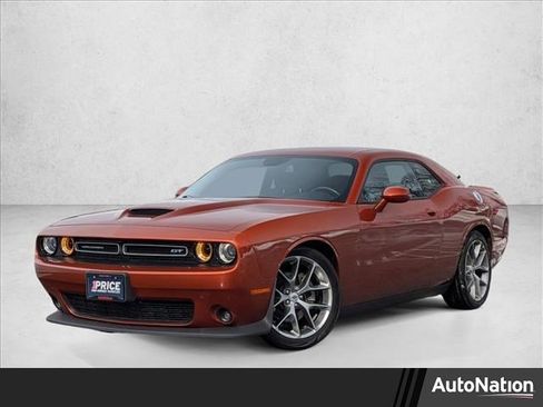 Used 2022 Dodge Challenger GT image 1