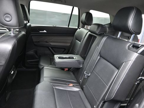 Used 2022 Volkswagen Atlas SE AWD/4WD image 17