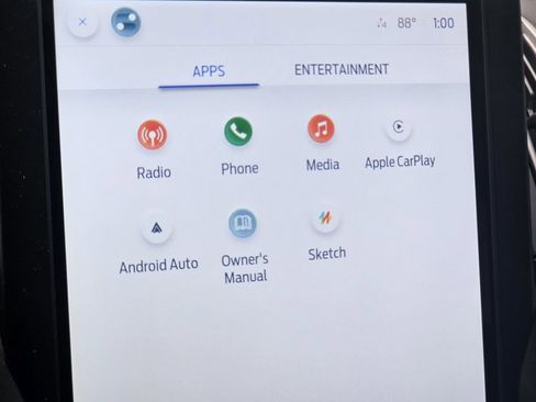 New 2024 Ford Edge SE image 13