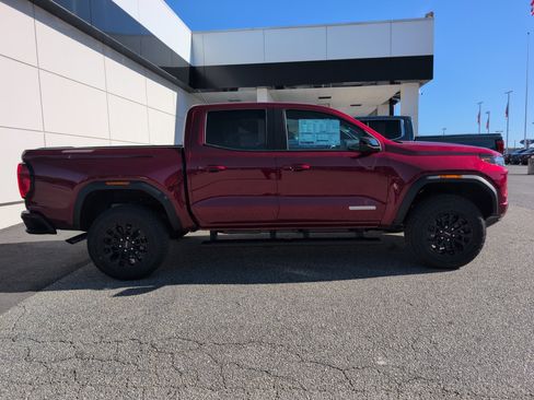 New 2026 GMC Canyon Elevation w/ Convenience Package image 7