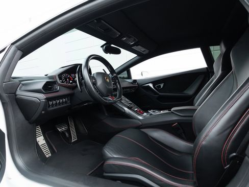 Used 2016 Lamborghini Huracan LP 580-2 RWD image 5