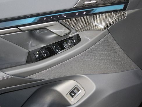 New 2026 BMW 540i xDrive w/ M Sport Package image 22