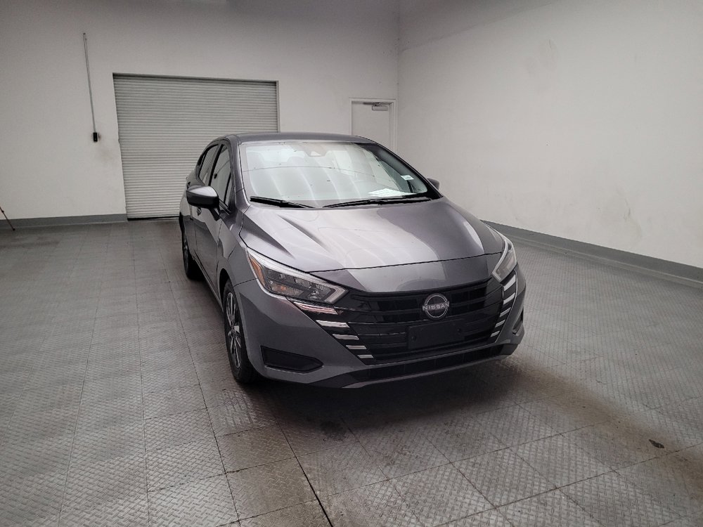 Used 2025 Nissan Versa SV FWD image 14