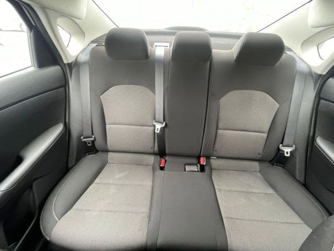 Used 2024 Kia Forte LXS image 39