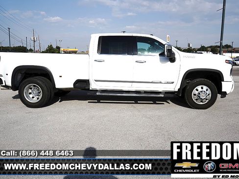 Used 2024 Chevrolet Silverado 3500 High Country w/ High Country Premium Package AWD/4WD image 42