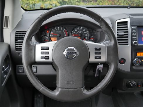 Used 2019 Nissan Frontier SV w/ Value Truck Package image 6