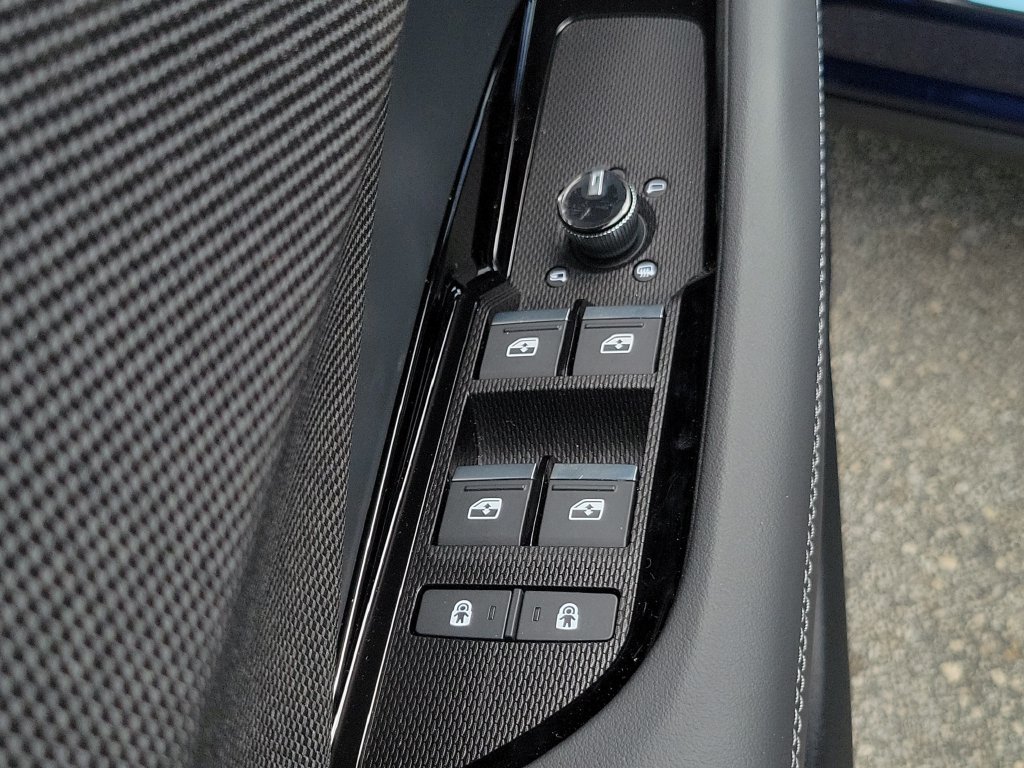 New 2026 Audi Q3 quattro 2.0T AWD/4WD image 20