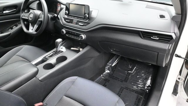 Used 2021 Nissan Altima 2.5 S FWD image 12