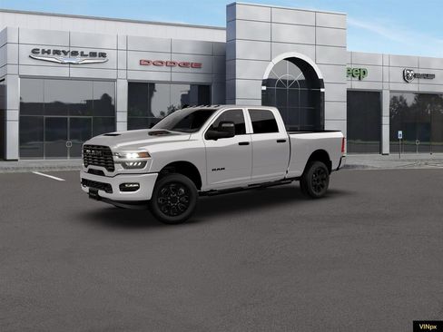New 2026 RAM 2500 Tradesman AWD/4WD image 2