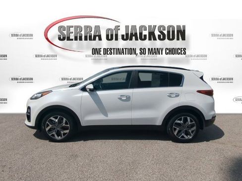 Used 2022 Kia Sportage EX FWD image 4