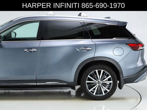 Used 2023 INFINITI QX60 Sensory w/ Vision Package AWD/4WD image 4