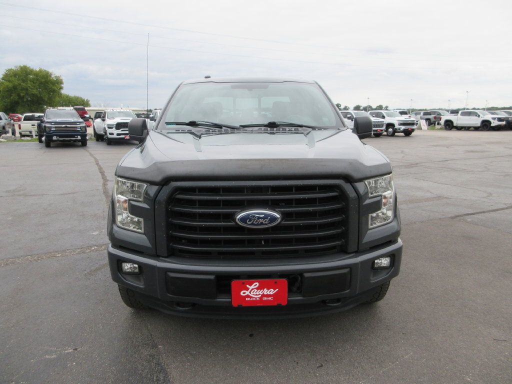 Used 2016 Ford F150 XLT w/ Equipment Group 302A Luxury AWD/4WD image 13