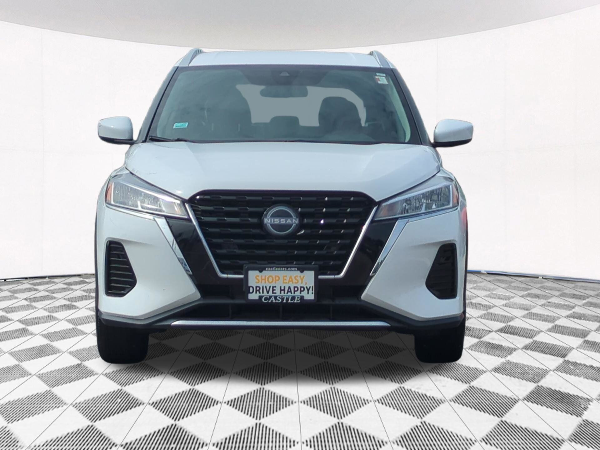 Used 2022 Nissan Kicks SV FWD image 8
