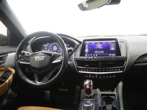 Used 2021 Cadillac CT5 V w/ Platinum Package AWD/4WD image 27