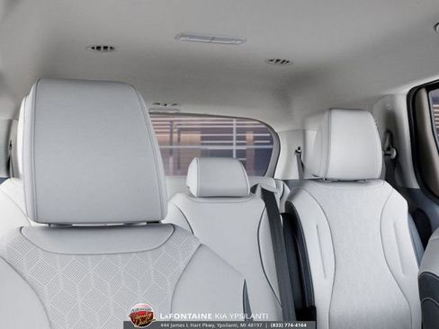 New 2026 Kia Carnival EX image 27