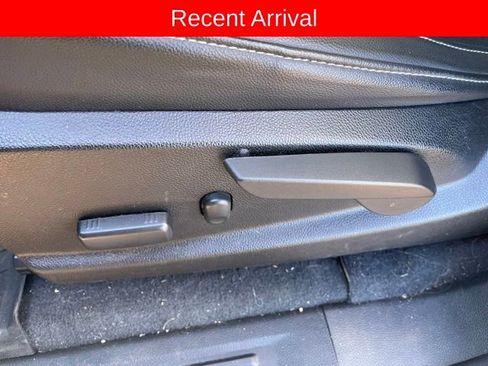 Used 2021 Chevrolet Colorado Z71 image 10