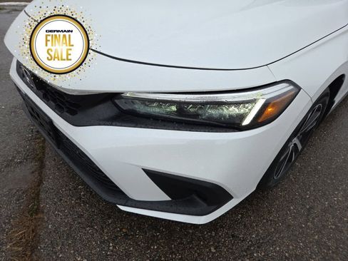 Used 2023 Honda Civic LX image 11