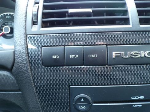 Used 2006 Ford Fusion SE image 22