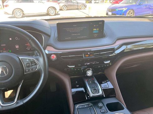Used 2023 Acura MDX FWD w/ Technology Package image 9