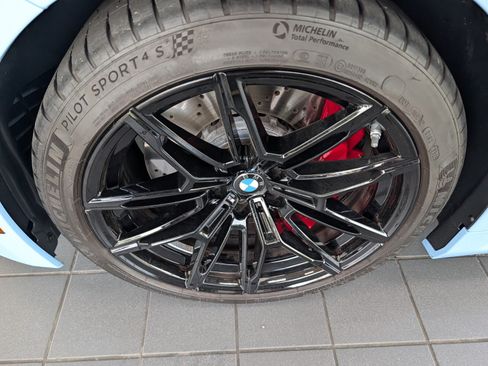 Used 2024 BMW M2 w/ Lighting Package RWD image 9