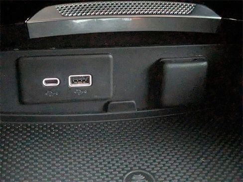 Used 2025 Buick Envision Sport Touring image 23