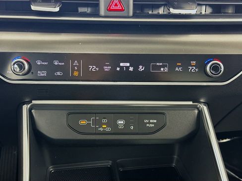 New 2026 Kia Carnival SX FWD image 18