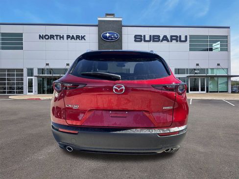 Used 2023 MAZDA CX-30 AWD 2.5 S w/ Select Package image 4