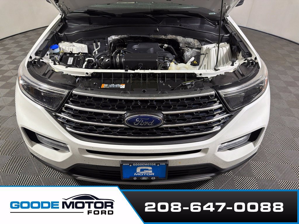 Used 2020 Ford Explorer XLT w/ Equipment Group 202A AWD/4WD image 26