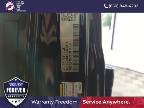 Used 2023 Jeep Wrangler Unlimited Rubicon 4xe w/ Cold Weather Group AWD/4WD image 37