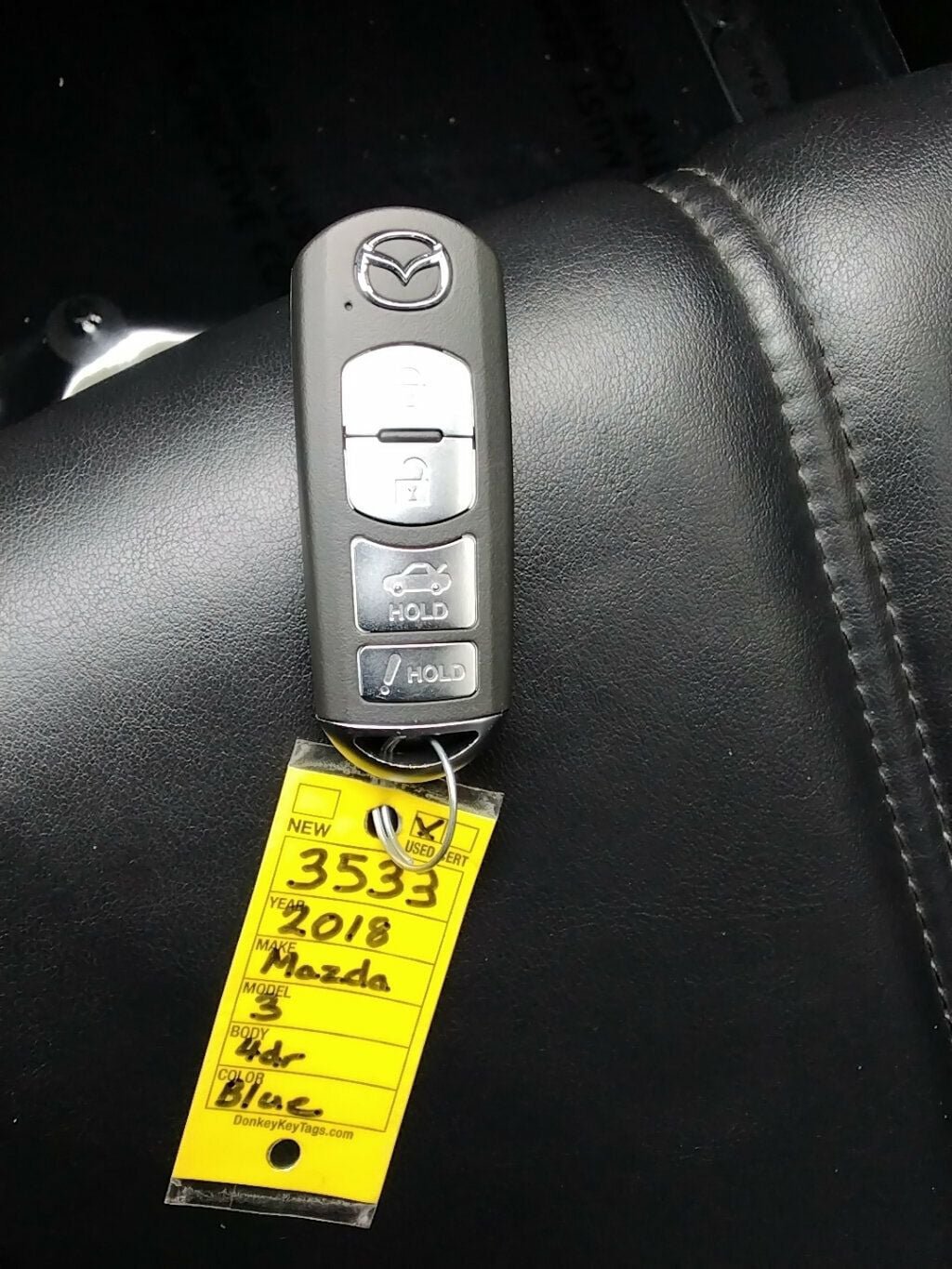 Used 2018 MAZDA MAZDA3 Touring FWD image 26