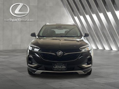 Used 2022 Buick Encore GX Essence w/ Experience Buick Package FWD image 27