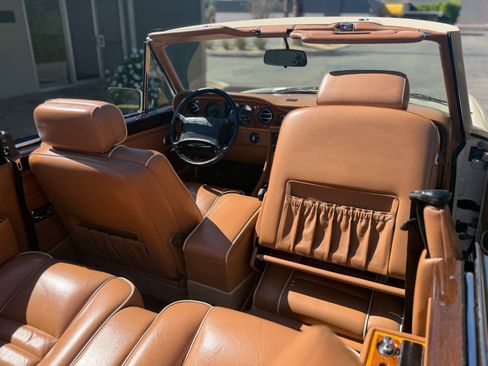 Used 1990 Bentley Continental RWD image 40
